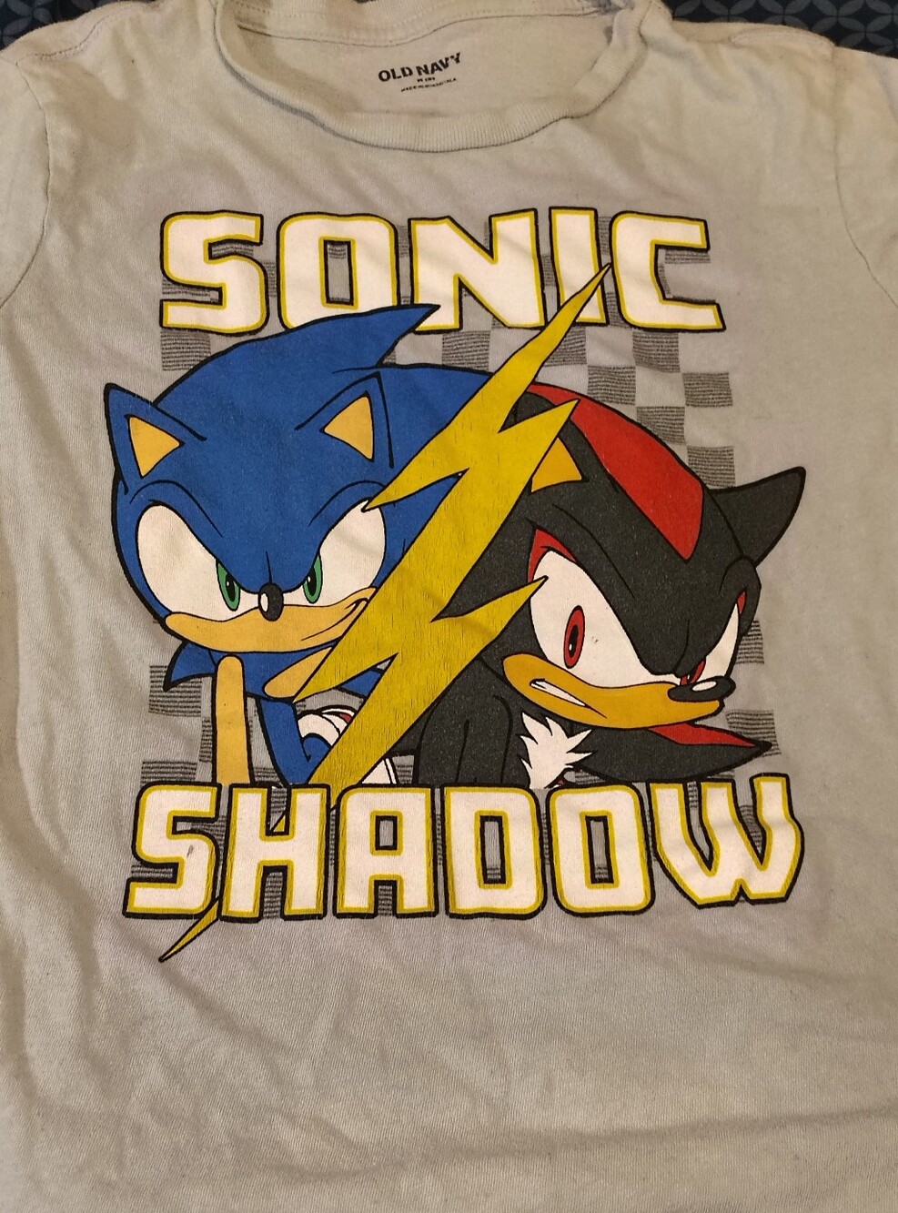 Sonic & Shadow Graphic Tee Boys Size 8(M) - Light Grey - Old Navy - Picture 4 of 8